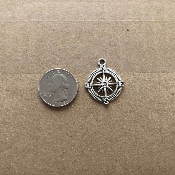 Compass Charm - Picture 3 of 3